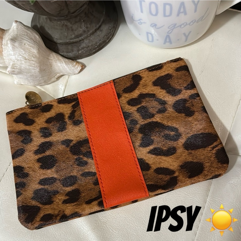 Ipsy Makeup Bag-ZipTop-Animal Print-5x7